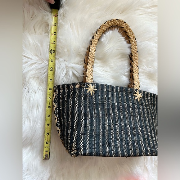 Annabel Ingall 100% Raffia Tote Handmade in Madagascar - Picture 11 of 14